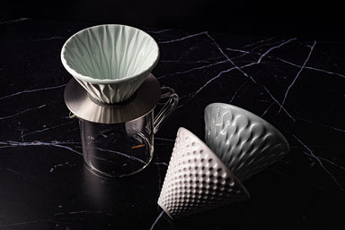 Loveramics Brewers Coffee Dripper Stand (Metallic)