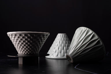 Loveramics Brewers Coffee Dripper Stand (Matte Black)